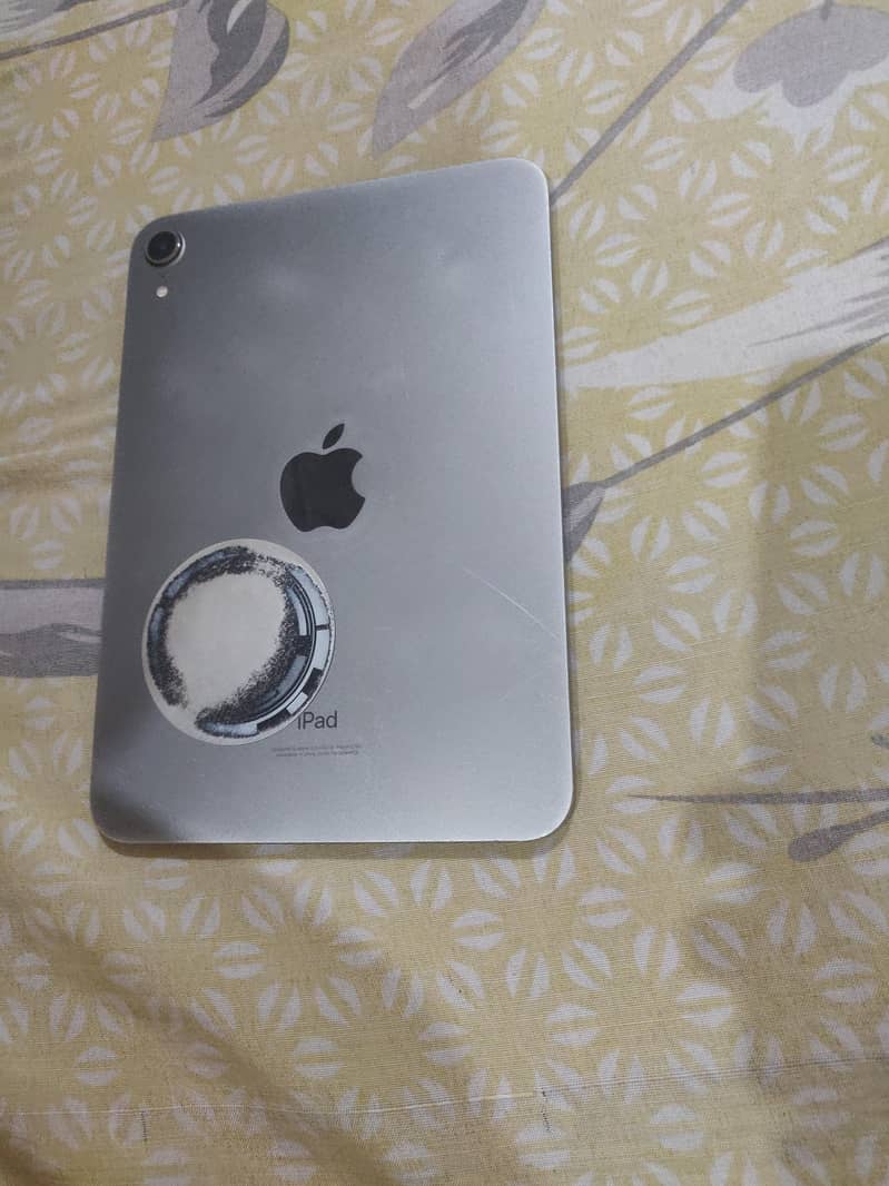 ipad mini 6 with box 0