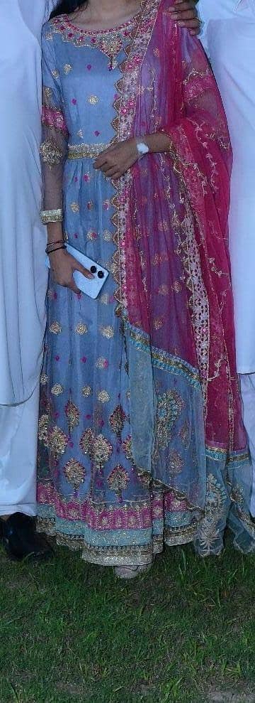 2500 maqsi sale for girls