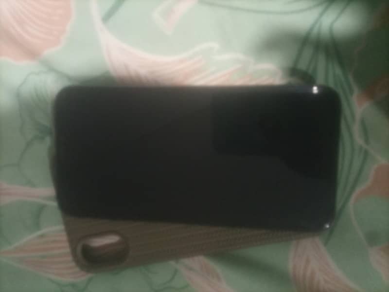 Apple iPhone X 0