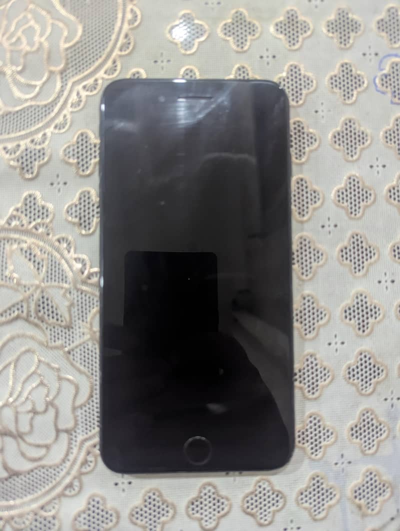 Apple iPhone 7 Plus 2