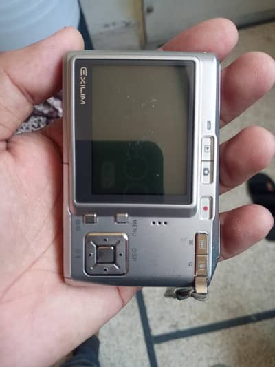 Casio Exilim mint condition Digital camera for Retro