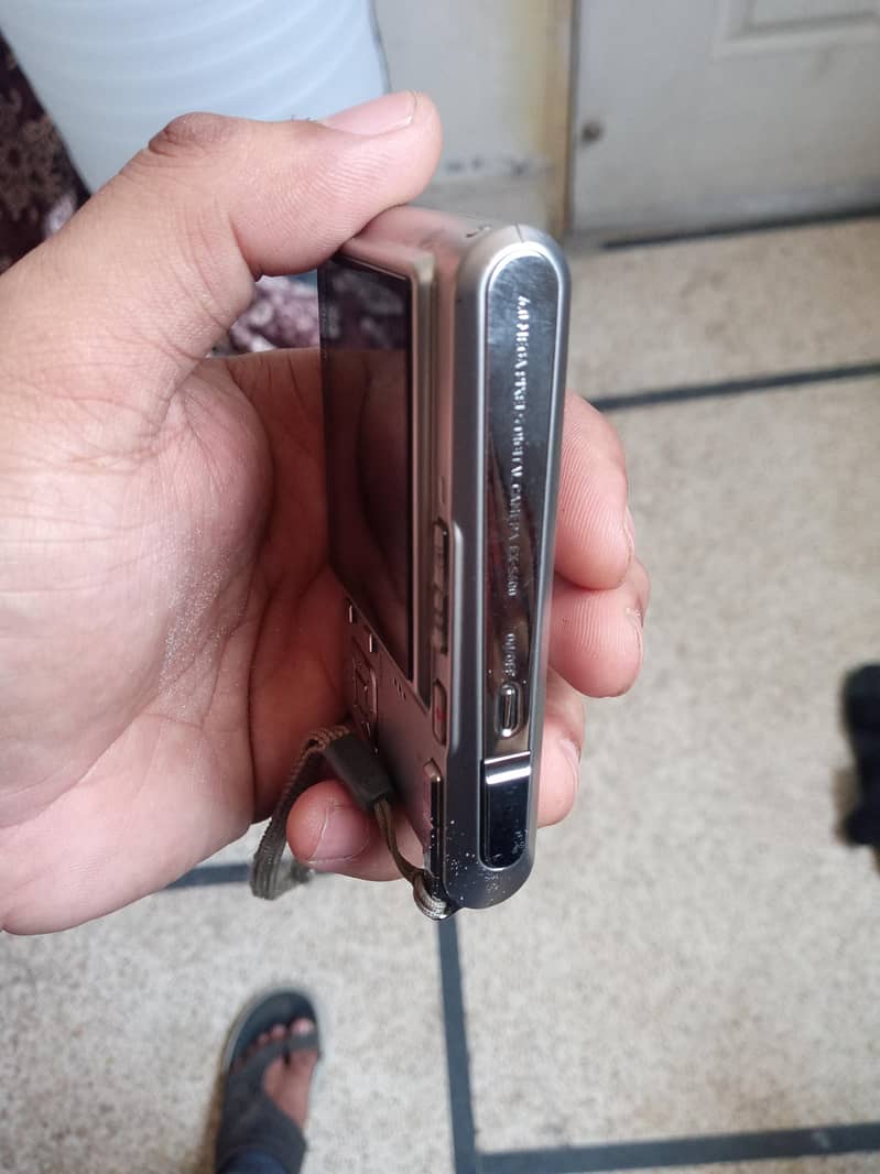 Digital camera for Retro 2
