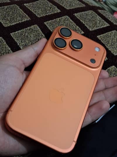 Apple iPhone 17 Pro jv