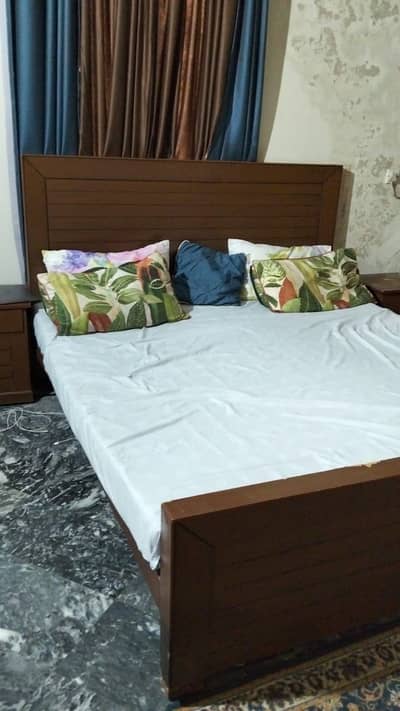 Decent wooden (mdf) custom bed full set with dressing and side tables