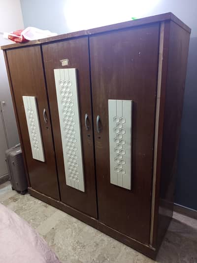 Bed room set for Sale