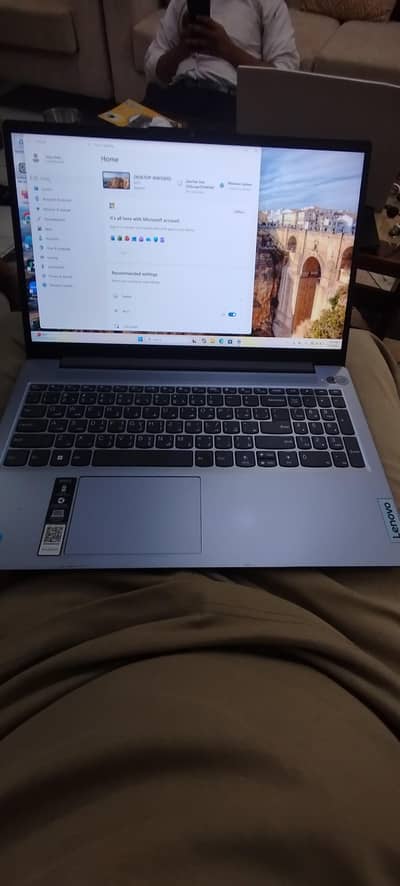 Lenovo ideapad slim 3