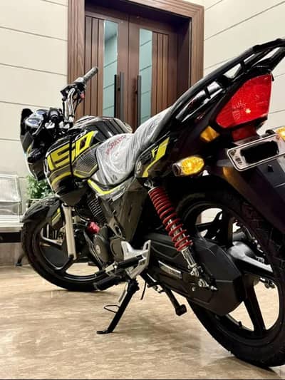Honda CB 150F