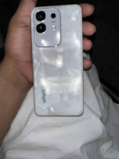 Aoa vivo y29 8+8/256 complete box condition 10by10 only 9 month use