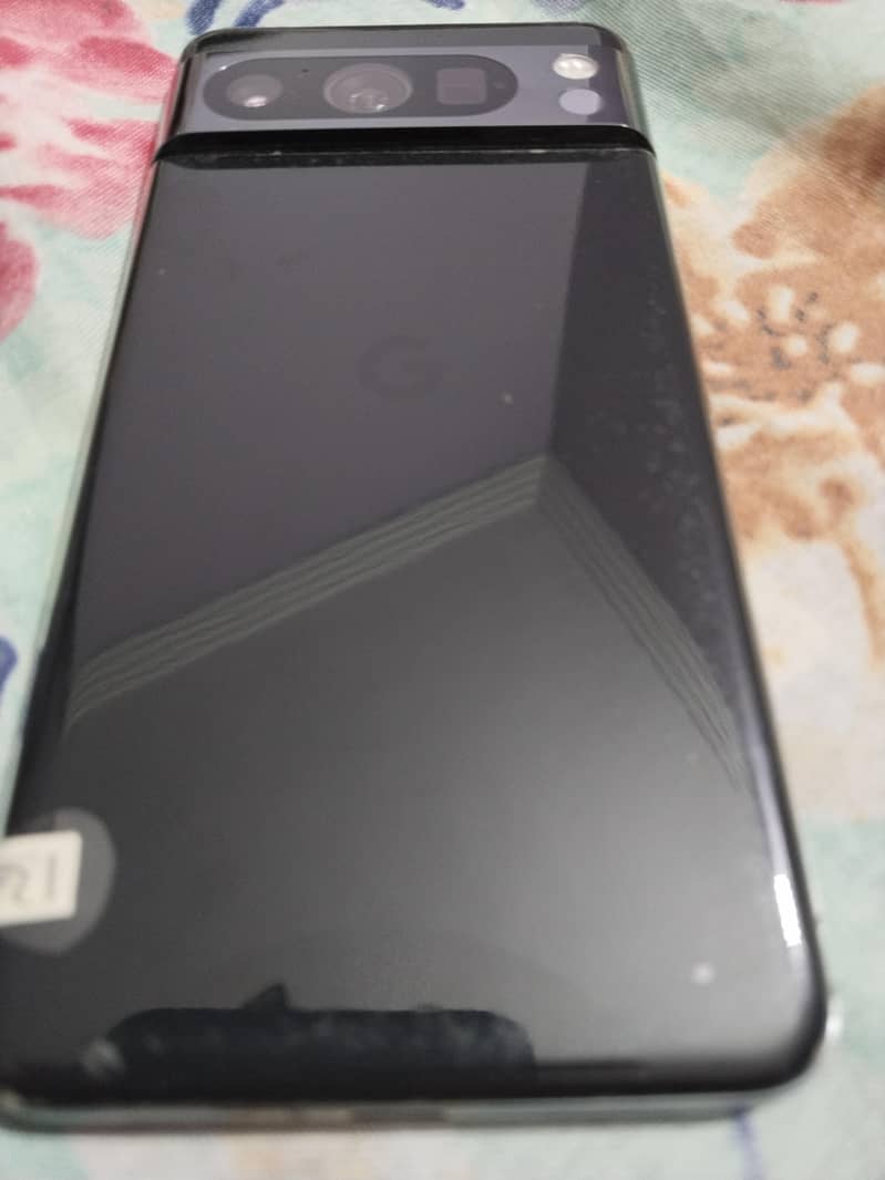 Google Pixel 8 Pro 3