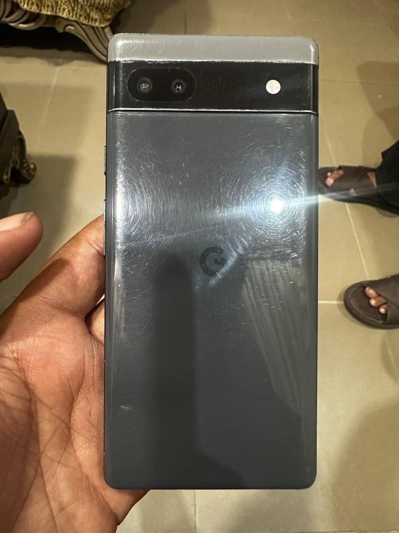 Google Pixel 6a 5