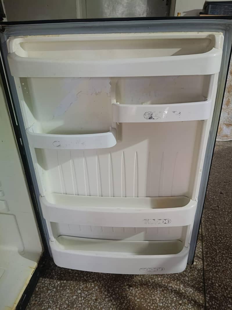orient refrigerator 3