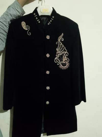 black sairwni