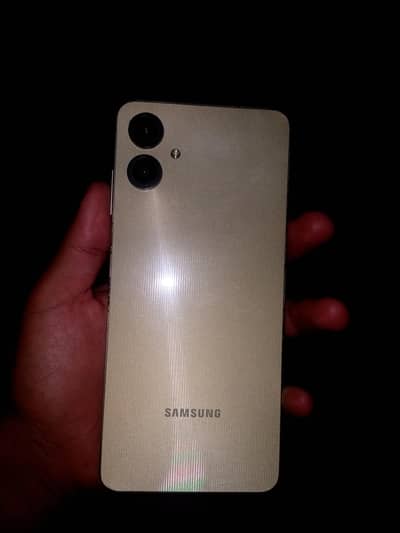 Samsung Mobile A06