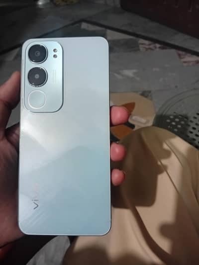 Vivo Y19s