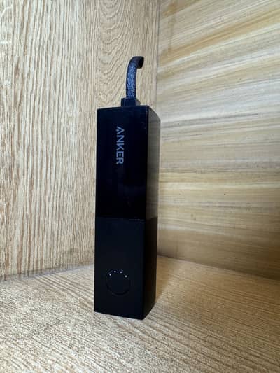 Anker 511 2-in-1 Wall Charger + power bank