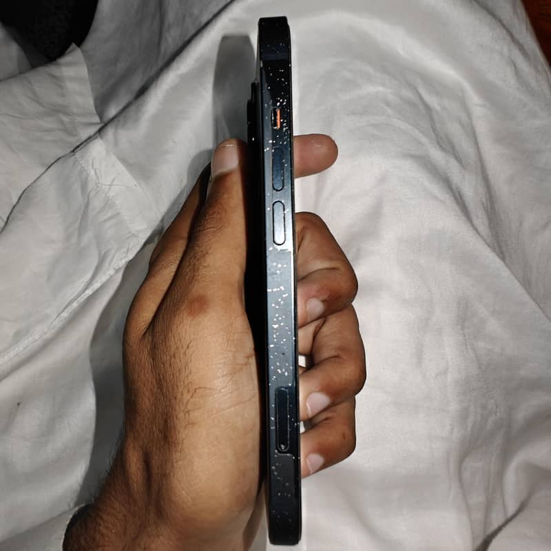 Apple iPhone 14 1