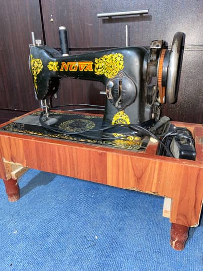 Vintage NOVA Sewing Machine with Lid Cover