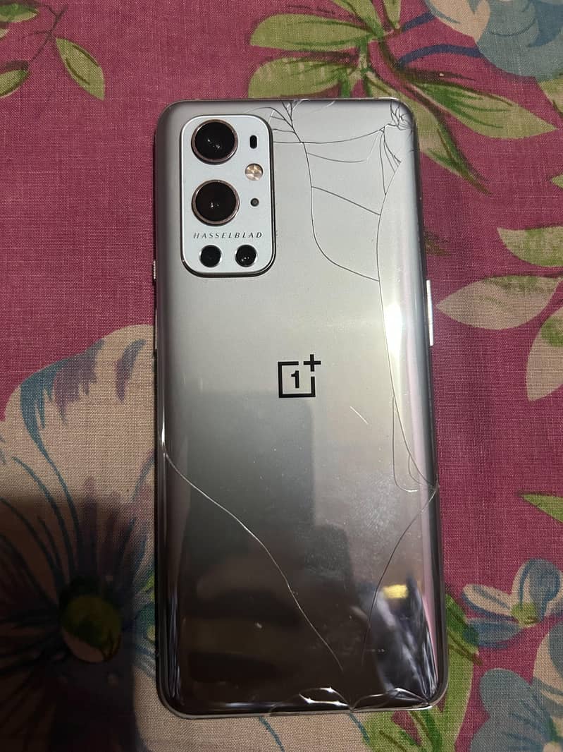 One Plus 9 Pro 3