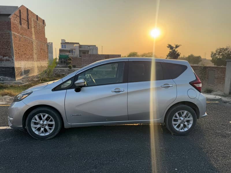 Nissan Note E Power 2018 3