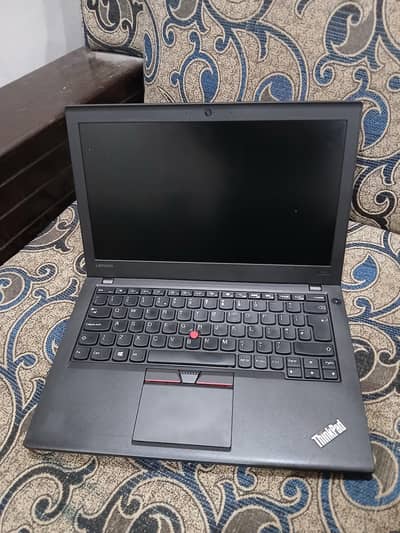 Lenovo ThinkPad X260 | Intel Core i5 6th Gen
