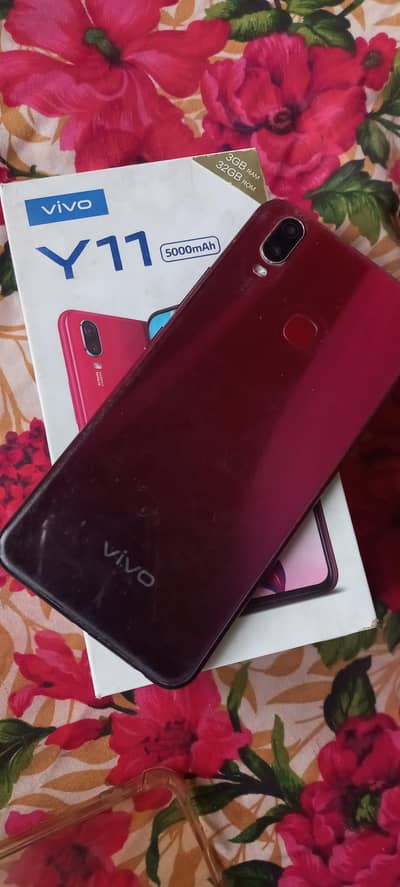 Vivo V11 red colour 3/32 full box