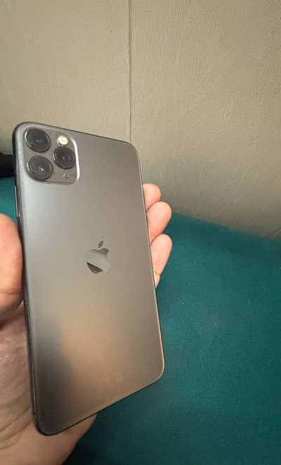 Apple iPhone 11 Pro Max Clean