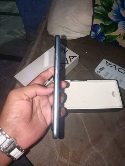 Tecno Pova Neo
