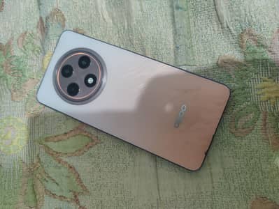 OPPO Reno12 F