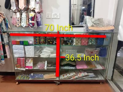Glass counter