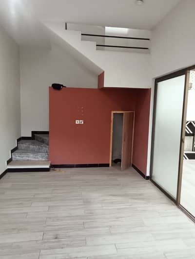 Dha 9 Town 5 marla For Rent