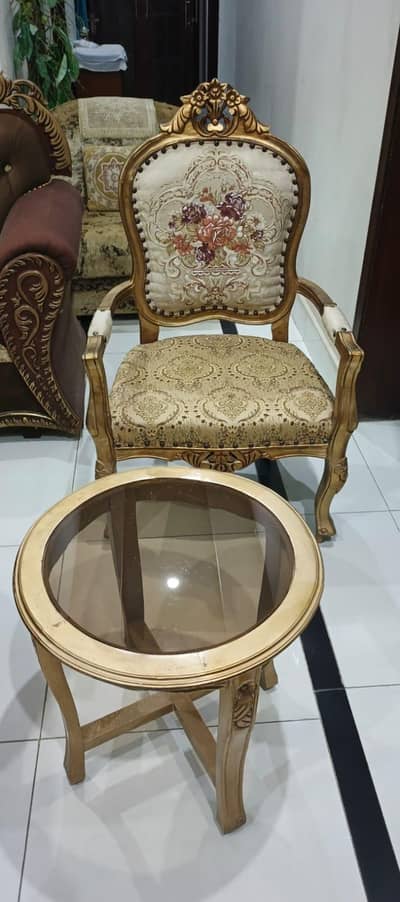 Coffee Table with 2 chairs for sale