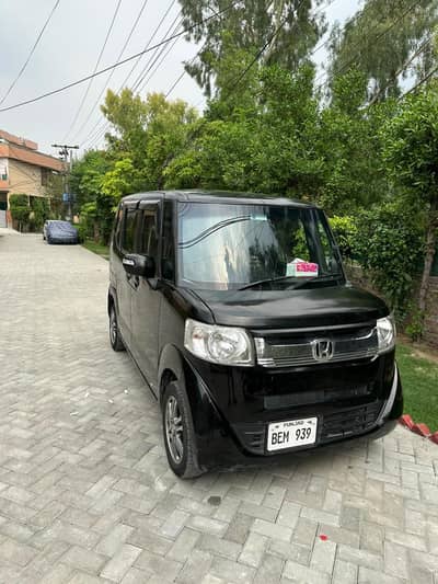 Honda N Box Custom 2017 almost total genuine