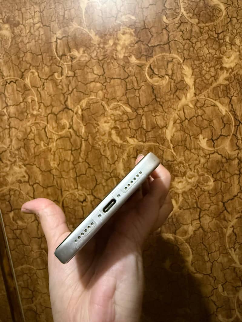 Apple iPhone 17 Pro Max 0