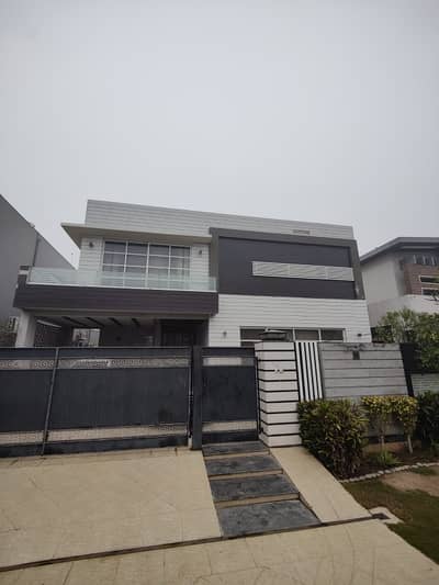 1 Kanal used House Fully Furnished For sale