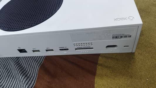 Xbox Series S 512GB Complete Box  – Used Like New