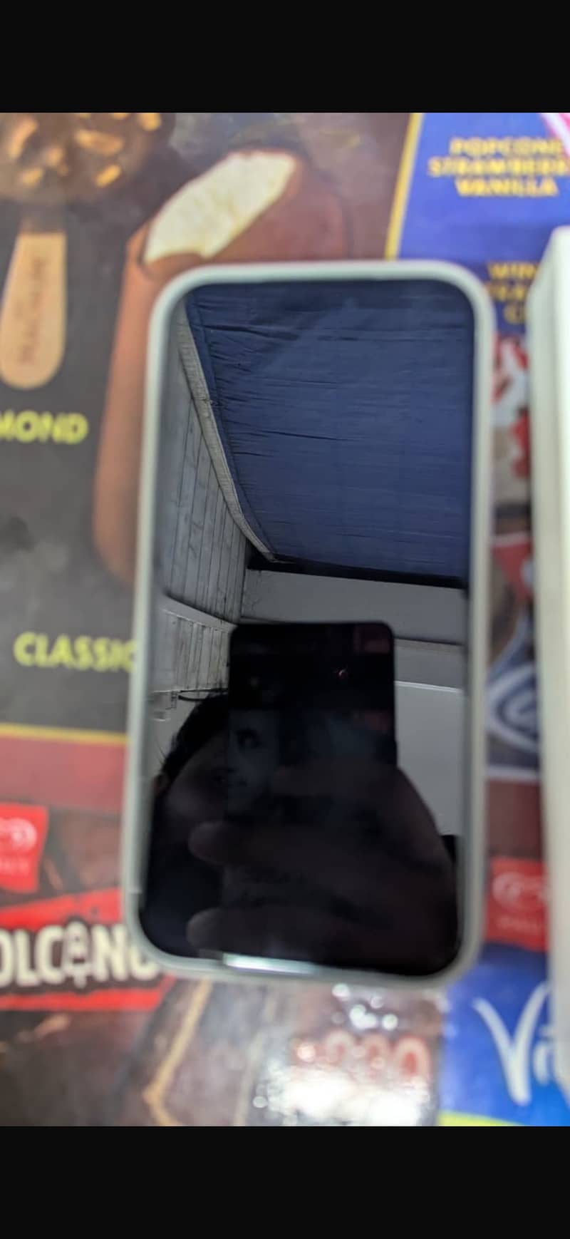 Iphone 17 pro max 1