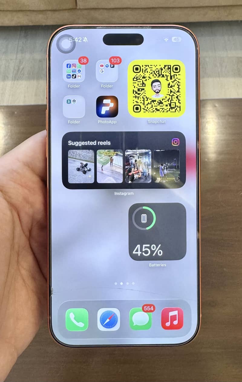 Apple iPhone 17 Pro Max 6