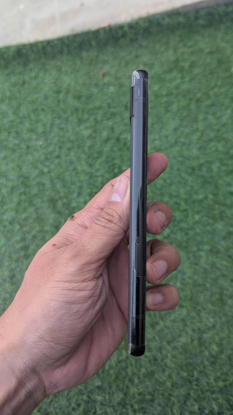 Google Pixel 6a 1