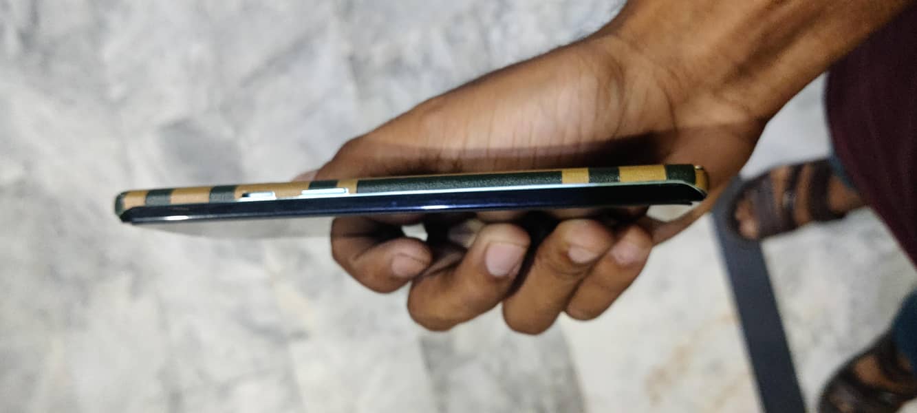 One Plus 8 Pro 4
