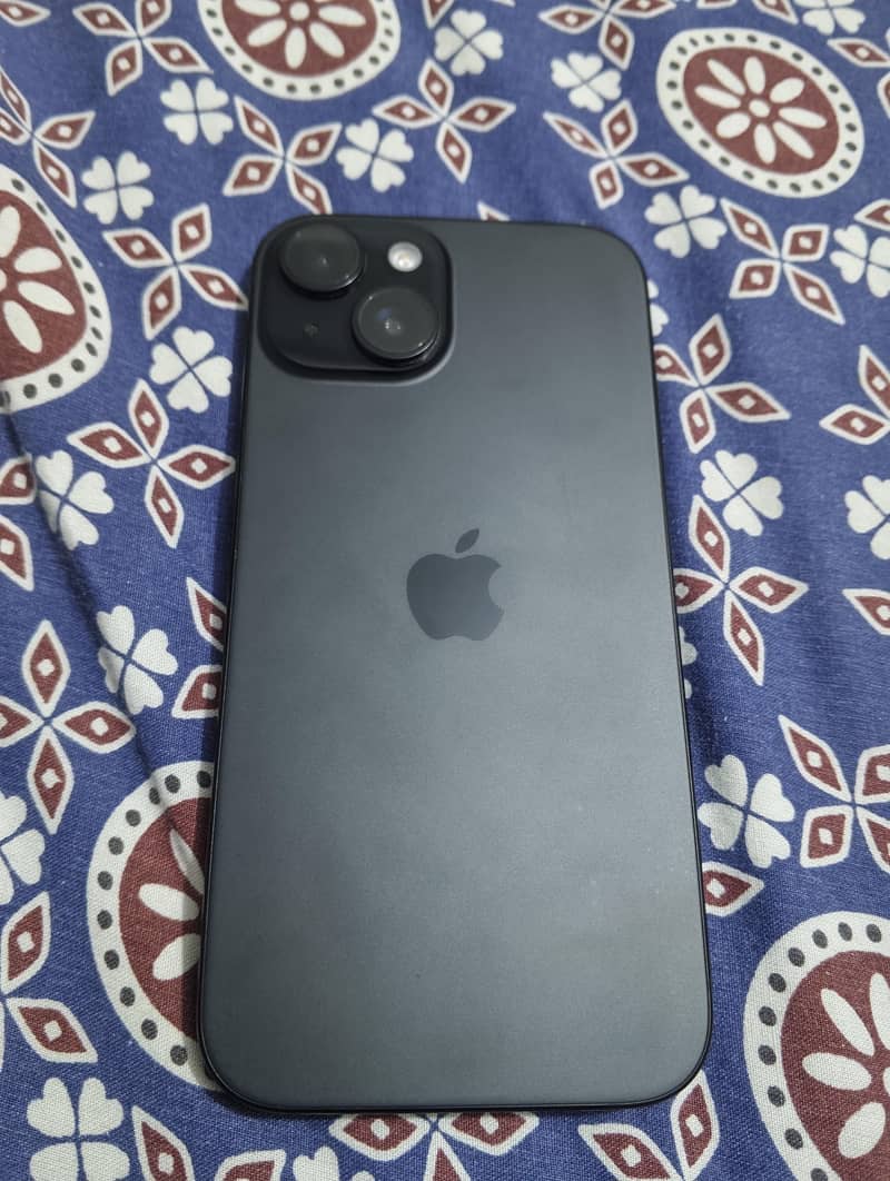 Apple iPhone 15 1