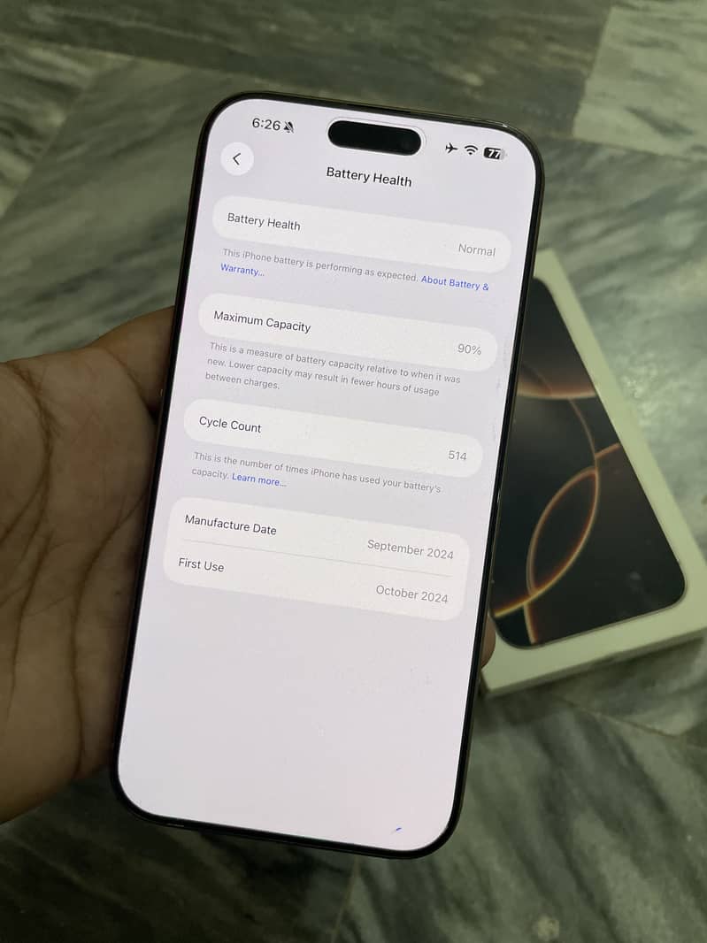 Apple iPhone 16 Pro Max 6