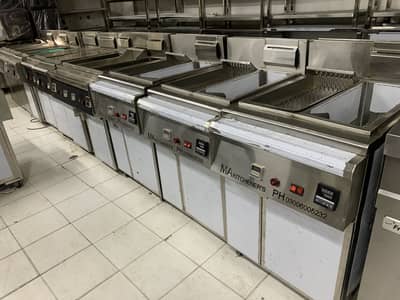 16ltr+sizzling fryer/All fast food resturant machinery available. . !