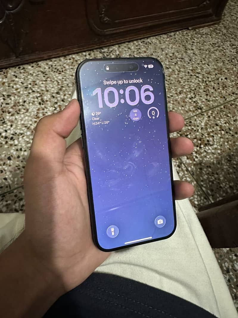 iPhone 15 pro 2