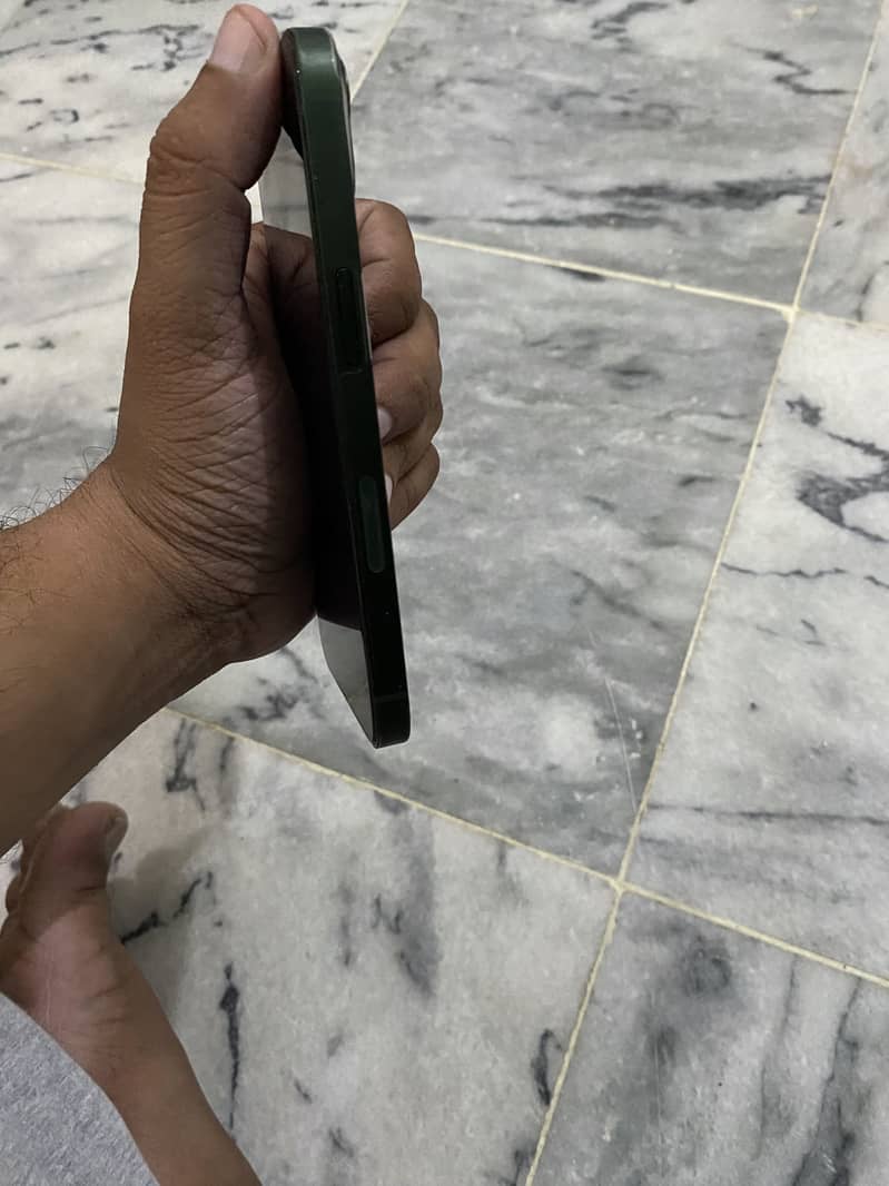 Iphone 13 3