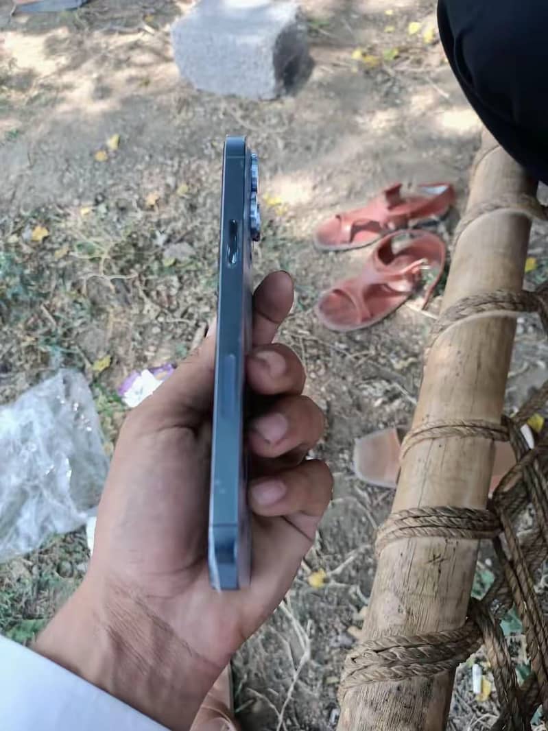 Iphone 13 pro max 2