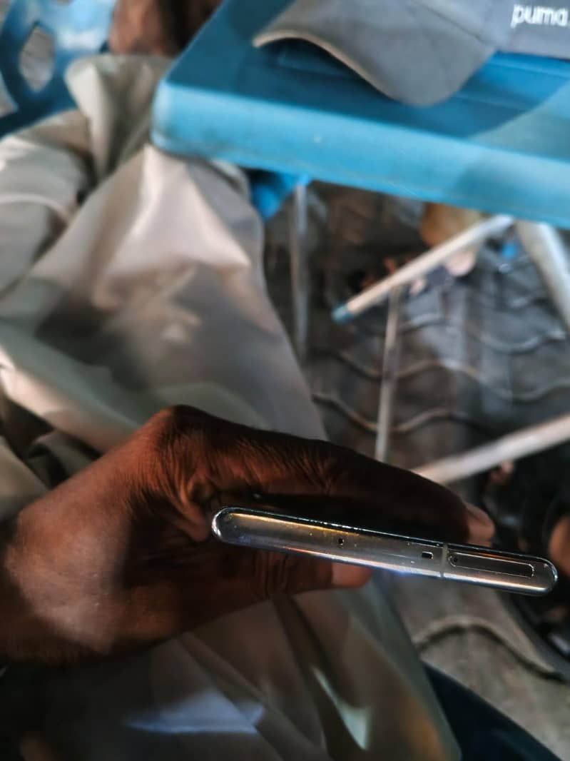 Samsung Mobile Note 10 Plus 1