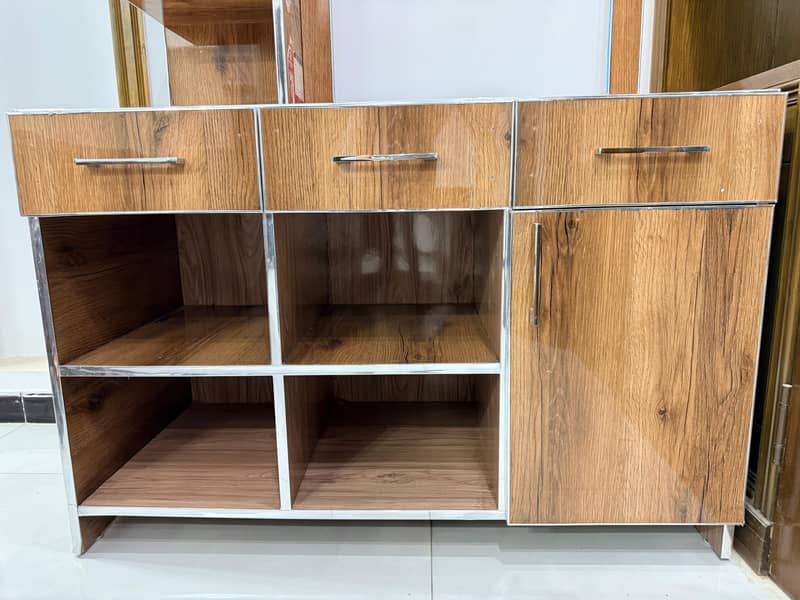 Dressing Table Without Mirror 1