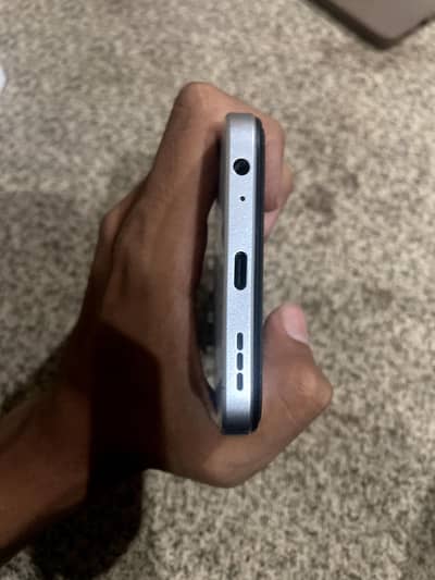 Infinix Hot 30 Play