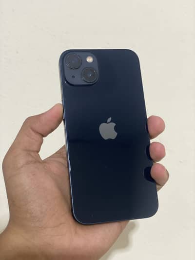 Apple iPhone 13