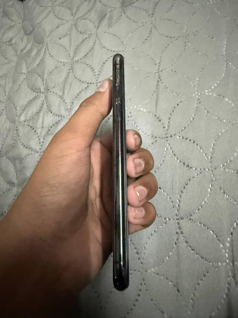 Apple iPhone XS 2